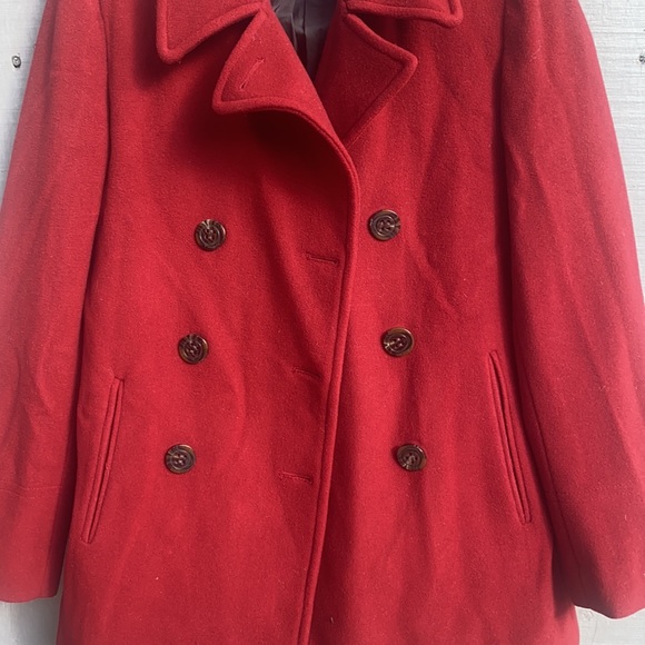Calvin Klein Beautiful dark red, cherrie coat. - Picture 3 of 3